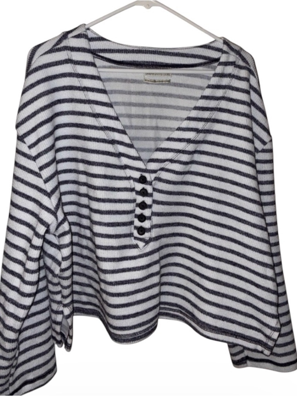 Urban Outfitters Cropped V Neck Top Striped Oversized Sz M